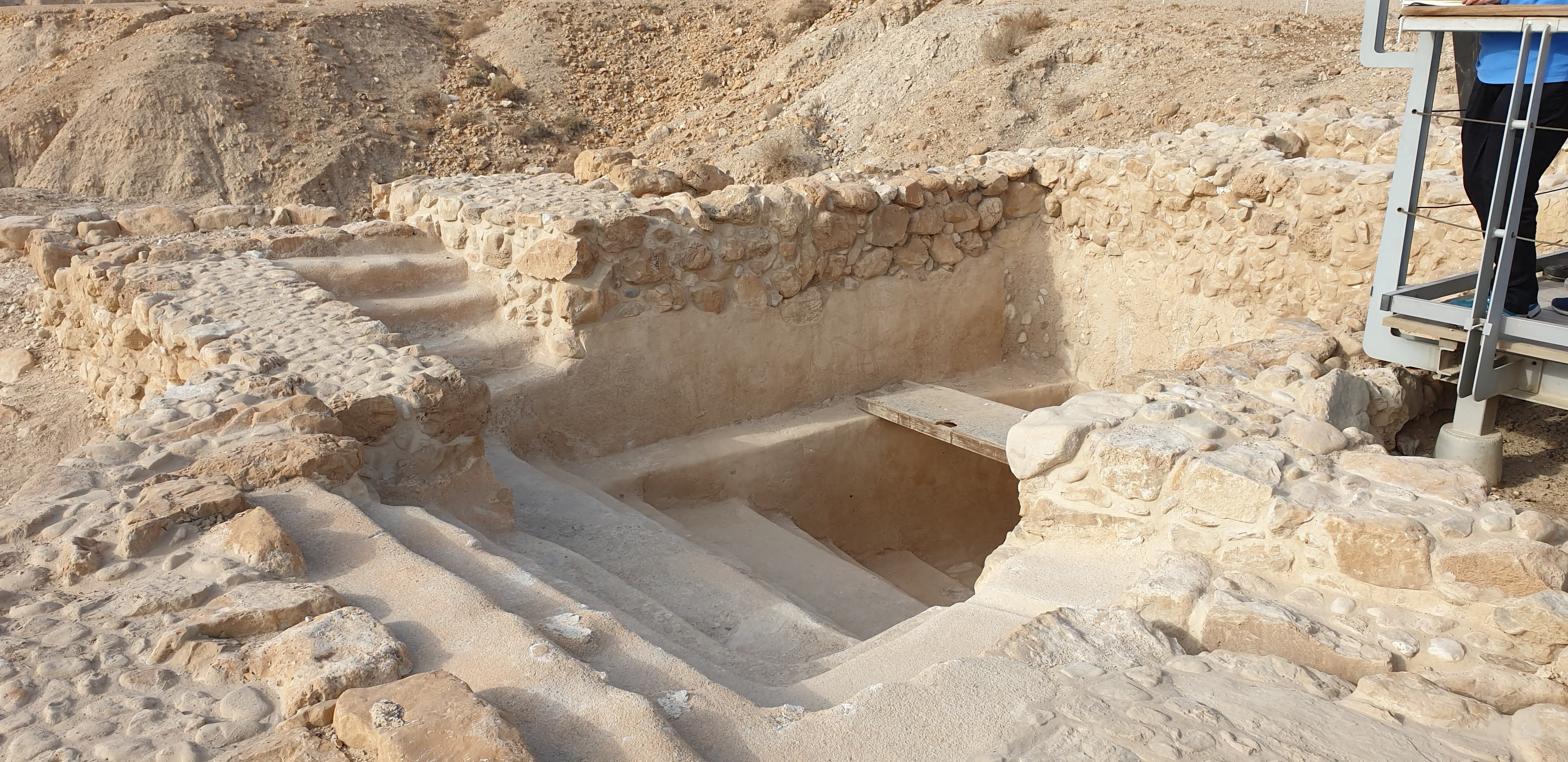 Private Masada, Dead Sea & Qumran Caves Tour